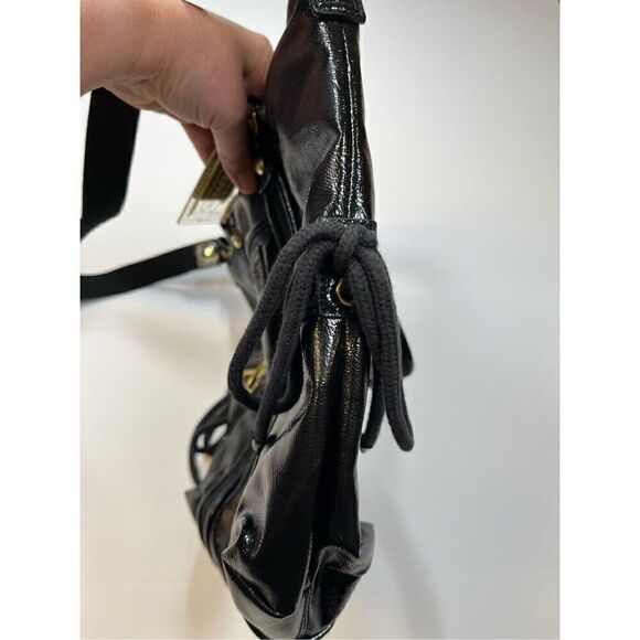 Vintage Coach Black Patent Leather Poppy Daisy Liquid Glass Heart Zipper Bag EUC - Picture 9 of 15